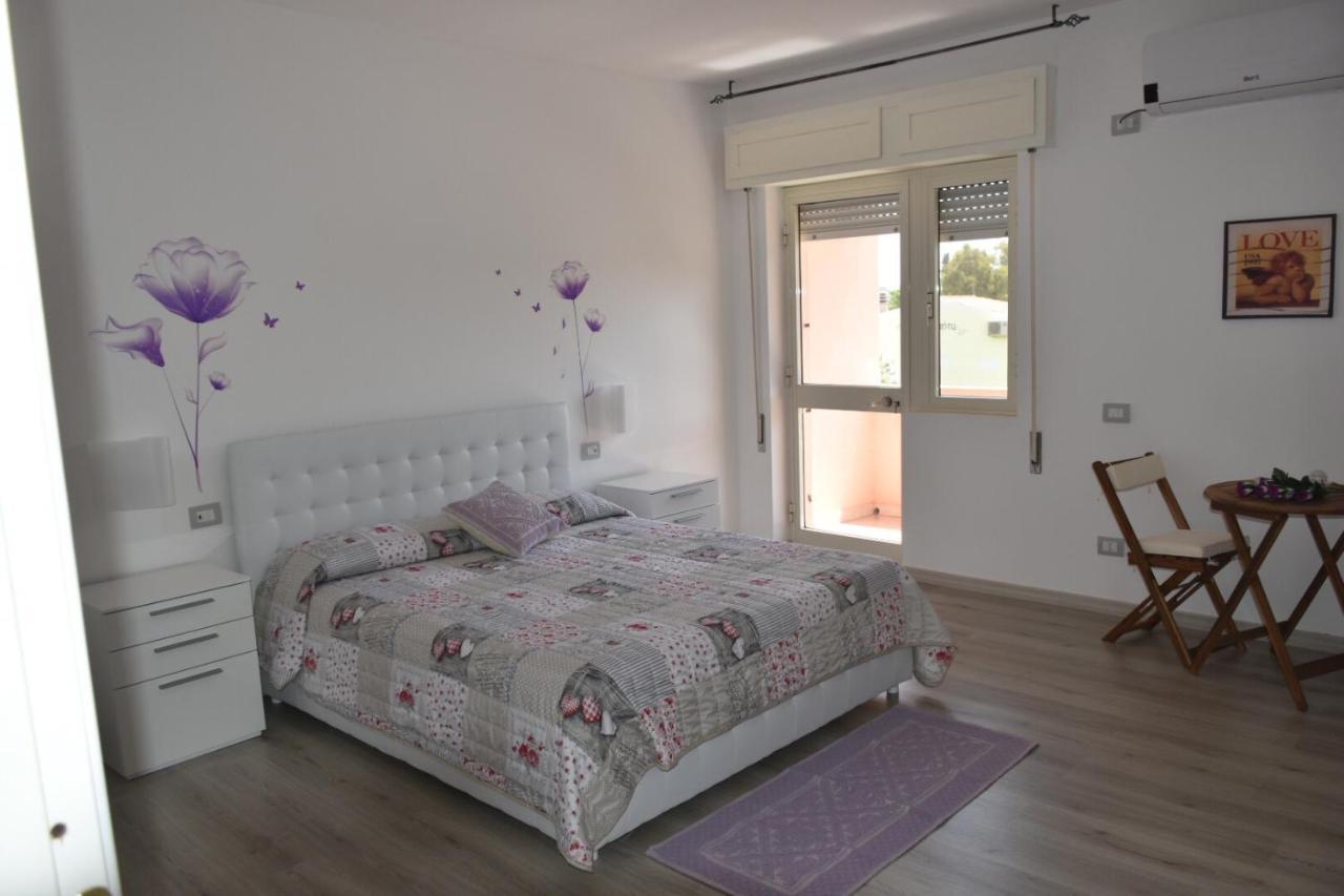Sa Mariposa Bed and Breakfast Muravera Eksteriør billede